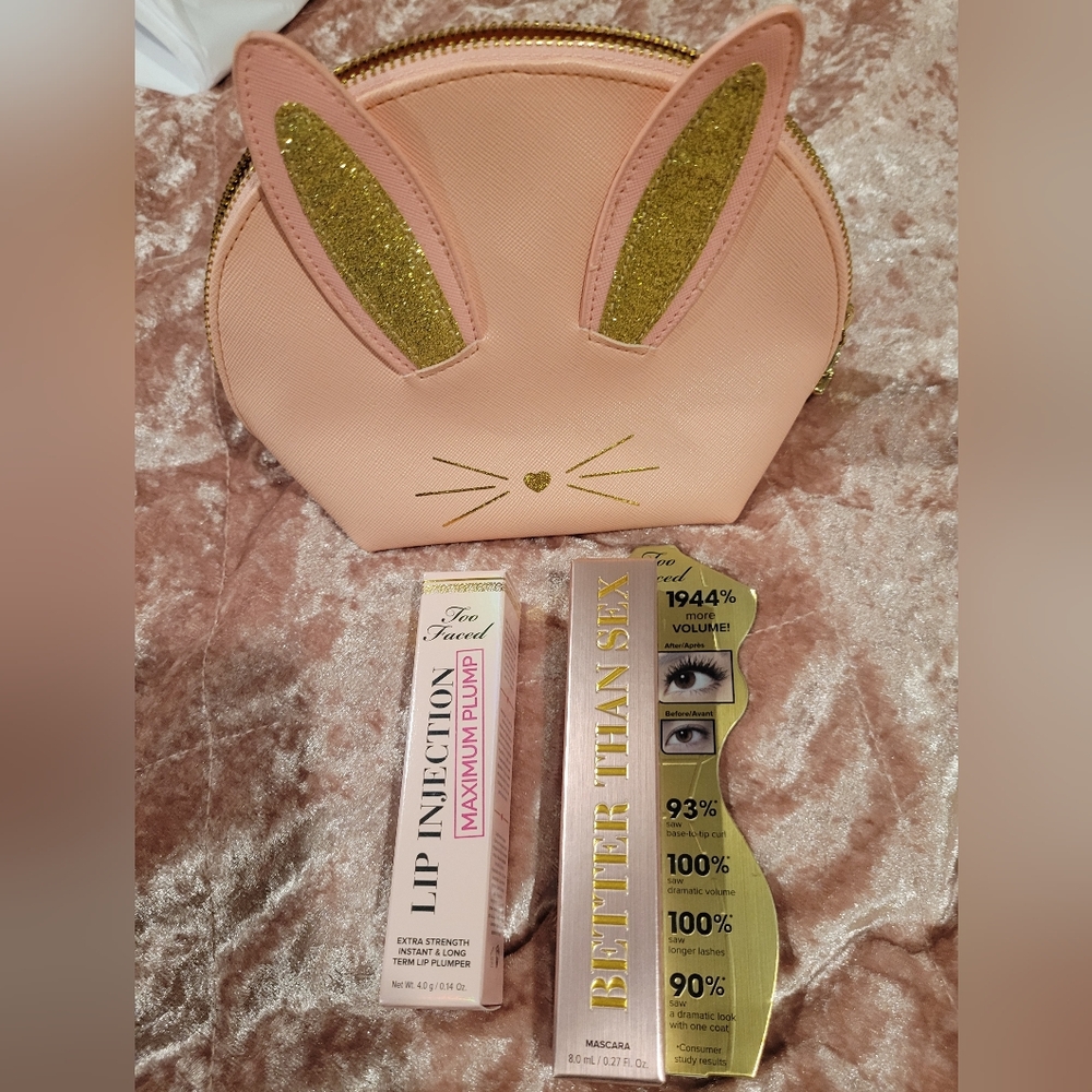 Too Faced Pink Bunny Ear Bag with Lip Injection & Better Than Sex Mascara